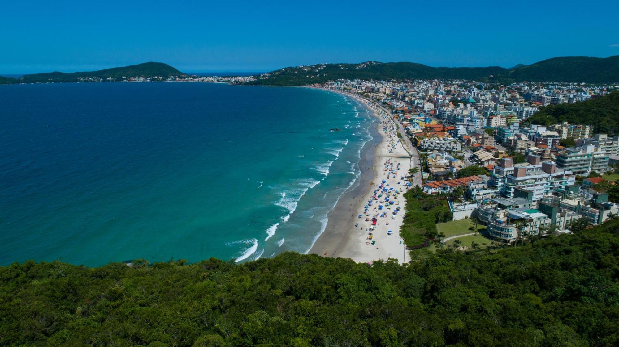 Chales Do Holandes Eco Pousada Бомбиньяс Экстерьер фото